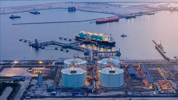 Cefic 2026年第一季度:产量下降及其对欧盟内部化学品贸易的连锁反应